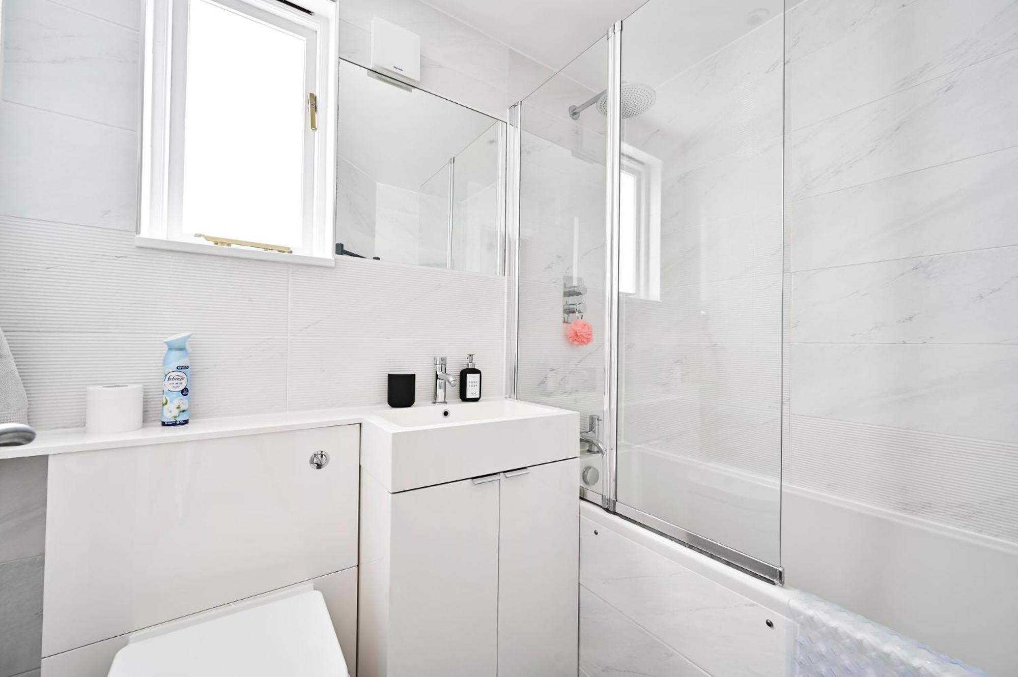 Apartamento New Chic 3-Bed Flat In Clapham Londres Exterior foto